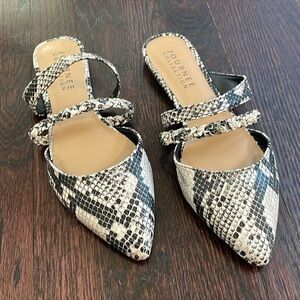 Journee Collection Olivea Snake Flat Strappy Mule Black & White Slip On Sz 10
